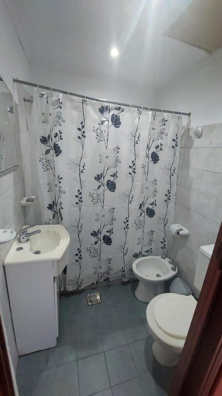 La Nilda Guest House Tandil Exterior foto